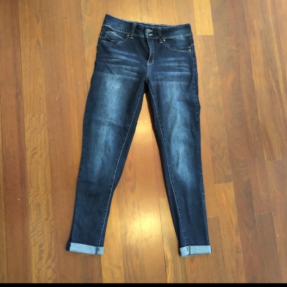 Dark wash cropped jeans - Picture 2 of 4